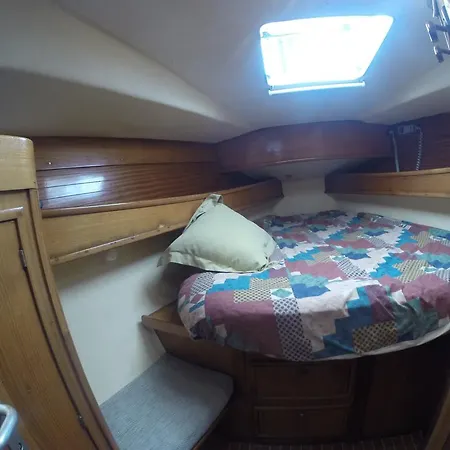 Original Sailboat Xperience Botel 3*